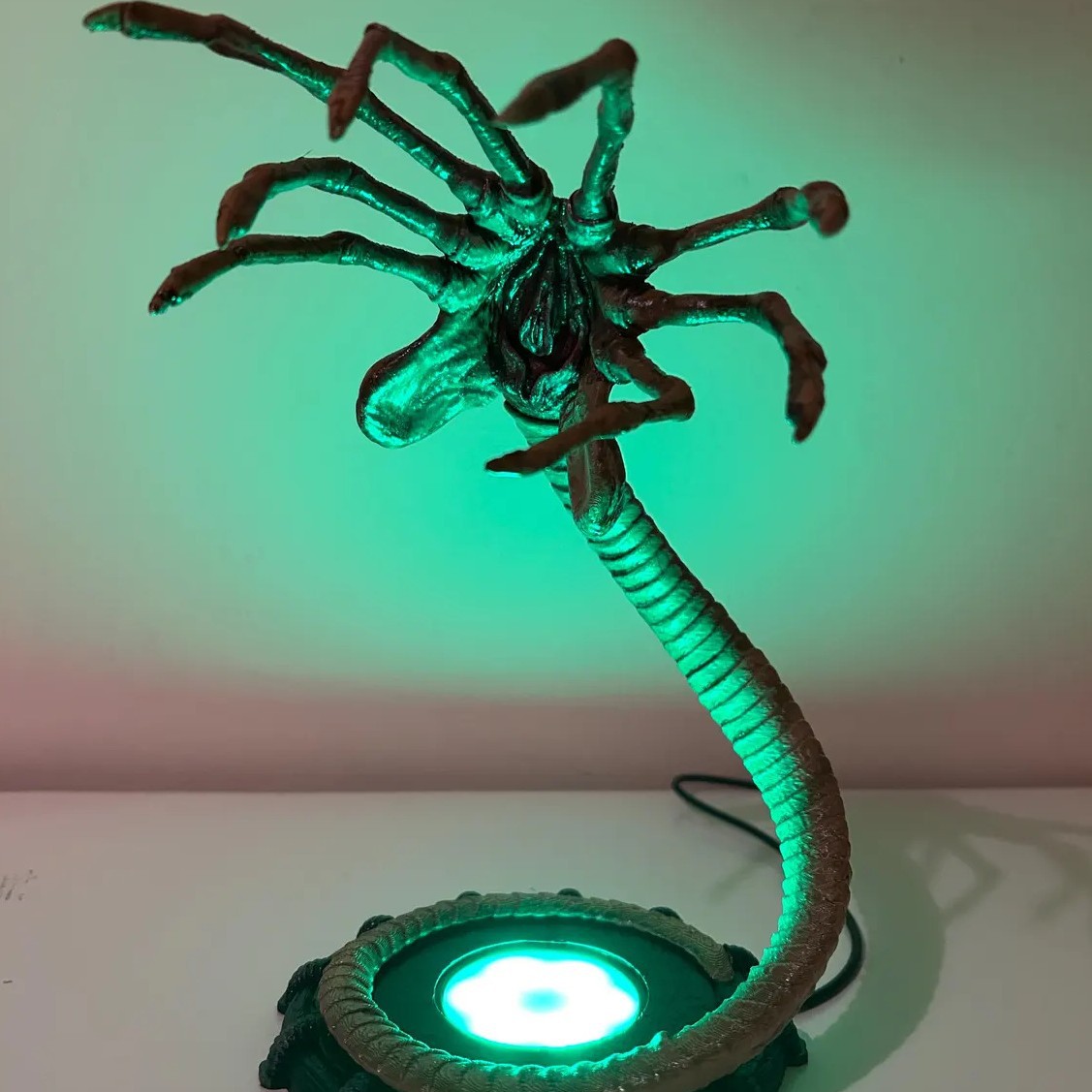 โคมไฟ Alien Facehugger ไฟกลางค - Halloween Pumpkin Decor Led บทวิจารณ์และราคา