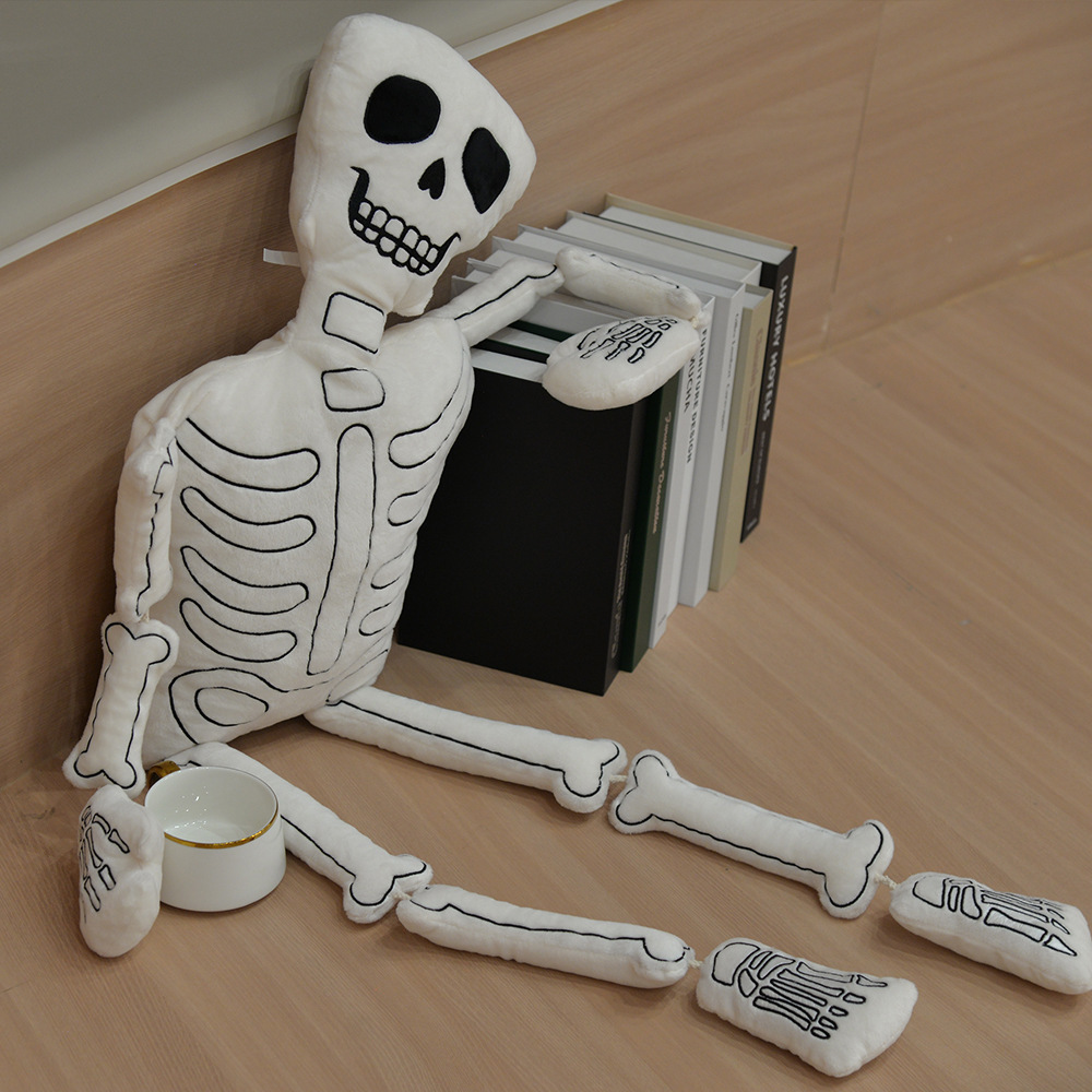 ตุ๊กตาผ้ากำมะหยี่รูปโครงกระดูก - Halloween Skeleton Decoration บทวิจารณ์และราคา